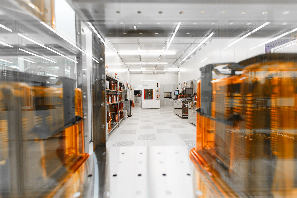 Российский ответ KLA: «Микрон» создаст установку контроля слоев чипов за 1,56 млрд рублей