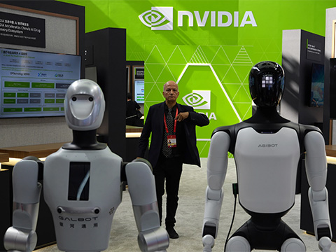Китайский рынок ИИ-чипов уходит из-под контроля Nvidia: Huawei стремительно выходит вперёд