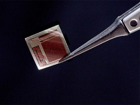 Учёные создали ультратонкий мозговой Wi-Fi-интерфейс без громоздких имплантов