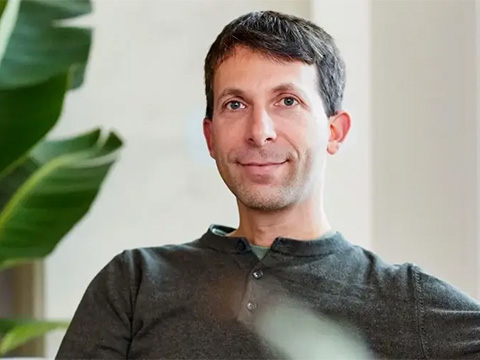 Ставка на самообучение: стартап Дэвида Сильвера привлёк $1,1 млрд на ИИ без человеческих данных