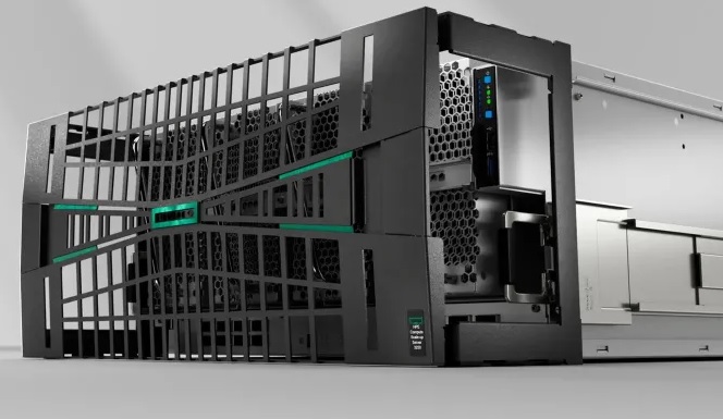 HPE анонсировала модульный суперсервер Compute Scale-up Server 3250 с поддержкой до 64 Тбайт оперативной памяти