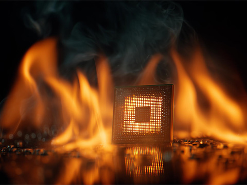 Вспомнить всё: новый чип работает при 700 °C и меняет правила электроники