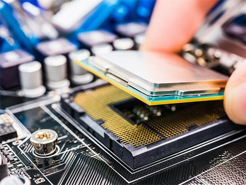 Intel лишилась Celeron в России: суд досрочно отменил охрану бренда бюджетных процессоров