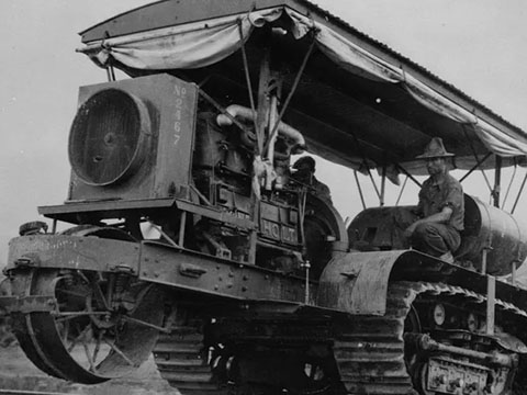 До Caterpillar были Holt: как гусеничные тракторы помогли союзникам и подтолкнули создание танка