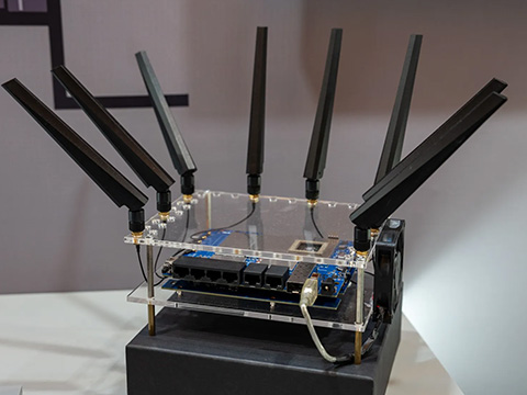 США закрывают рынок роутеров: ставка на безопасность или риск для индустрии