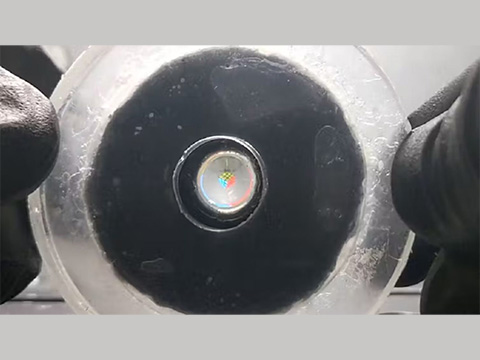 Гибкая линза, управляемая светом, может подарить мягким роботам зрение